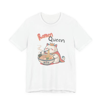 Ramen Queen Cute Cat Eating Ramen T-Shirt