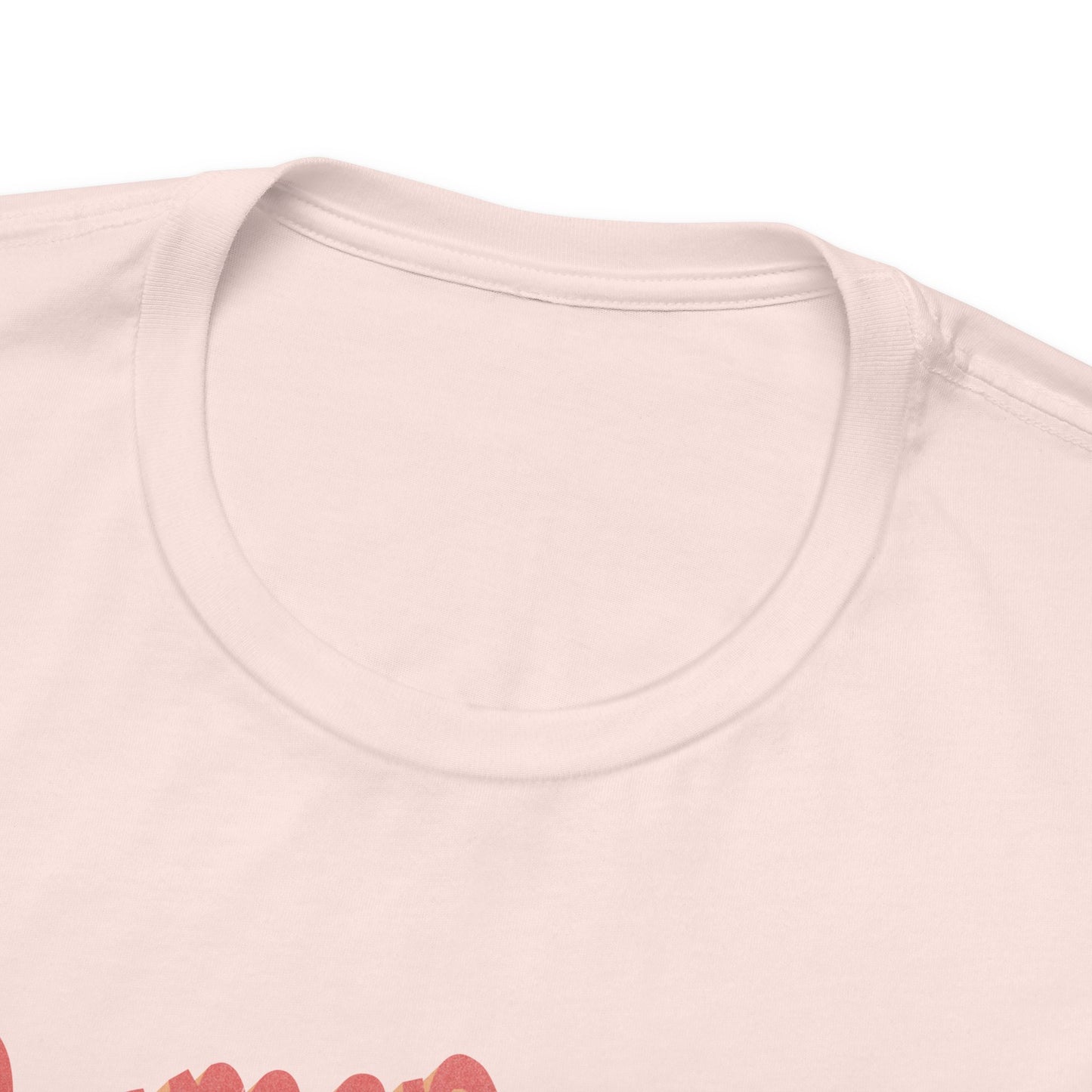 Ramen Queen Cute Cat Eating Ramen T-Shirt